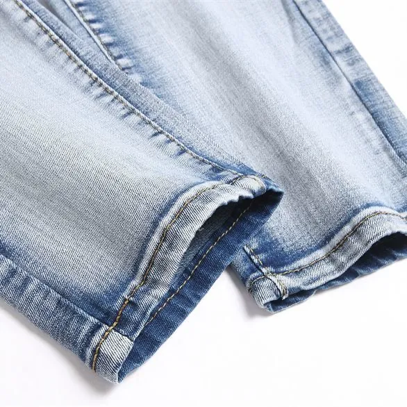 P168 💰 AMIRI patch embroidery jeans trousers AMIRI high street basic ripped tight elastic jeans trousers amiri brand jeans break the production process and cutting of the original jeans, the fabrics are softer and more comfortable Hand-sewn collar label Customized logo buttons Genuine leather tag Color: Picture color Size: 30-32-34-36