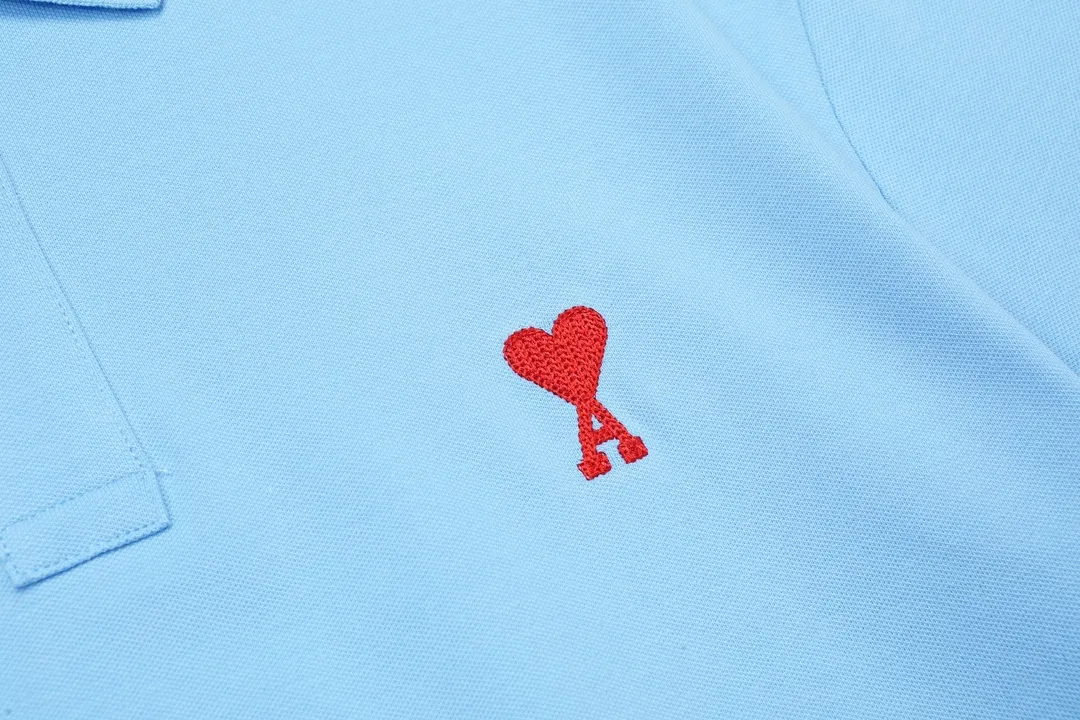 🅿️190 ami 2025 new love embroidered logo couple style casual polo shirt ·Customized pique cotton fabric ·Imported Tajima machine embroidery technology ·Collar label, hangtag, main mark and three labels complete Color: sky blue Size: M-XXXL