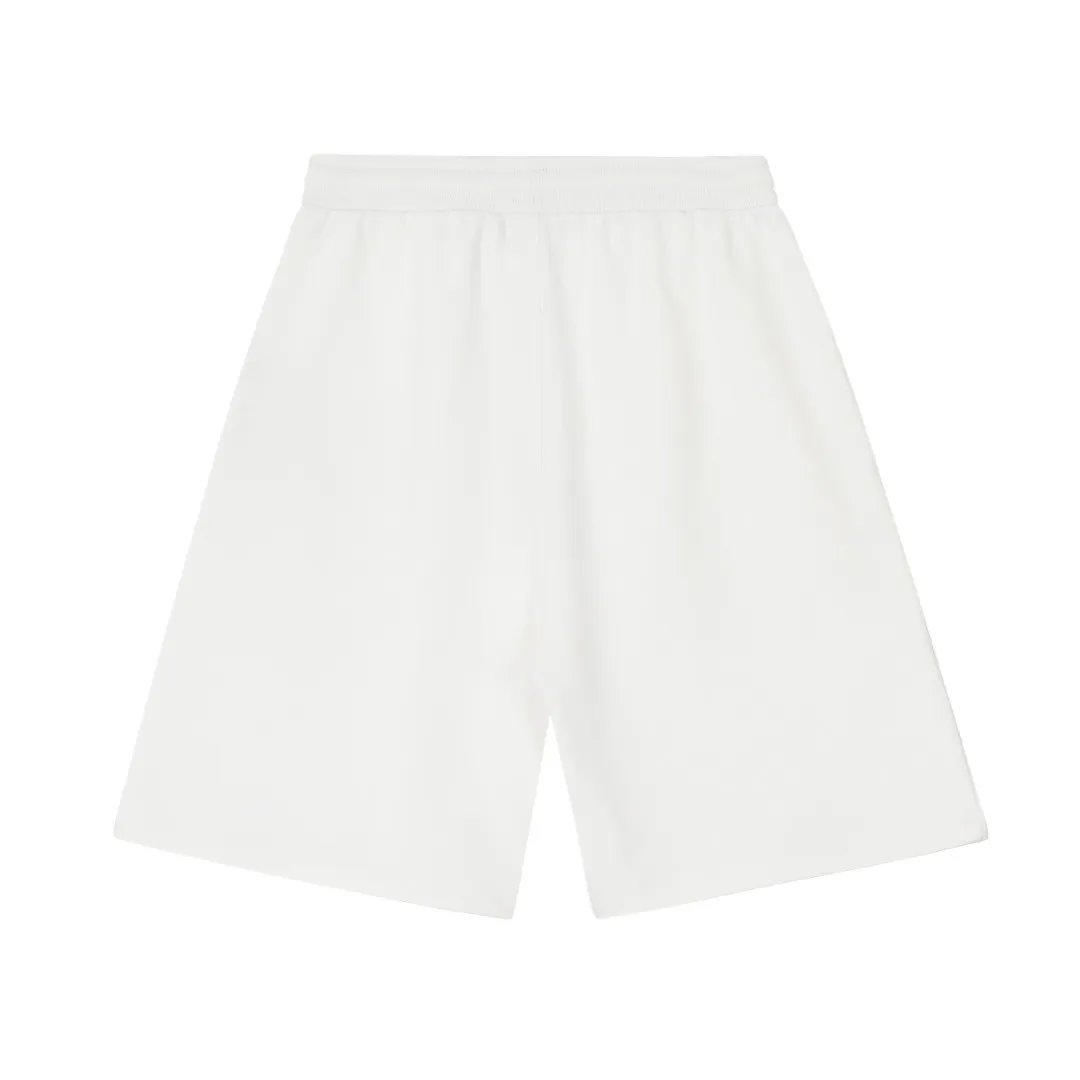 AMI/Amy Big Love Chapter Embroidery Classic Shorts Put aside all the messy words and let’s go directly to the product parameters: ✅380g customized rough-feel fabric ✅Correct workmanship Every detail is 100% restored to the official website ✅The thread is made of 500g high-gram heavyweight pure cotton thread Custom-woven and dyed in the same color in the same tank No color difference with the fabric Machine washable and washed, not easy to deform ✅No comparison and no damage Differentiated from the market currency Correct workmanship details High-quality pure cotton fabric ✅The webbing is made of custom-dyed high-density and high-thickness webbing. Benchmark the official website. ✅The only correct embroidery of the same material on the market. Distinguish the fake ones on the market. ✅The version follows the official website. It is loose and slim and can wear 210 pounds. There is no pressure for global shopping. Size: S-XL. Color (6 colors): Black and black, black and red, white and black, white and red, navy and gray.