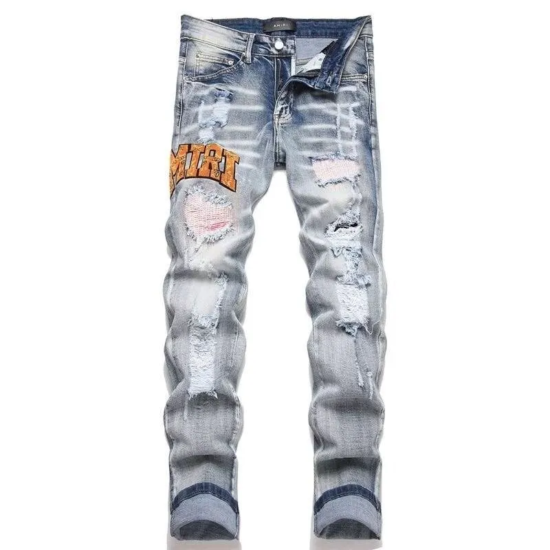 #M88 P168💰 AMIRI patch embroidery jeans trousers AMIRI high street basic ripped tight elastic jeans trousers amiri brand jeans break the production process and cutting of the original jeans, the fabrics are softer and more comfortable Hand-sewn collar label Customized logo buttons Genuine leather tag Color: Picture color Size: 30-32-34-36