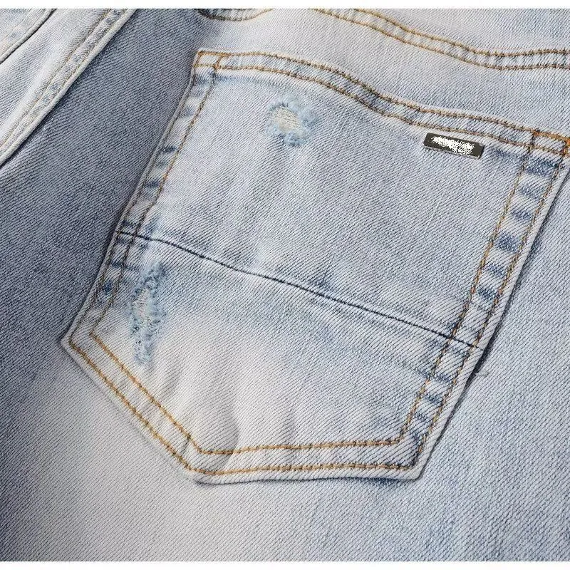 P220 💰 AMIRI patch embroidery jeans trousers AMIRI high street basic ripped tight elastic jeans trousers amiri brand jeans break the production process and cutting of the original jeans, the fabrics are softer and more comfortable Hand-sewn collar label Customized logo buttons Genuine leather tag Color: Picture color Size: 30-32-34-36