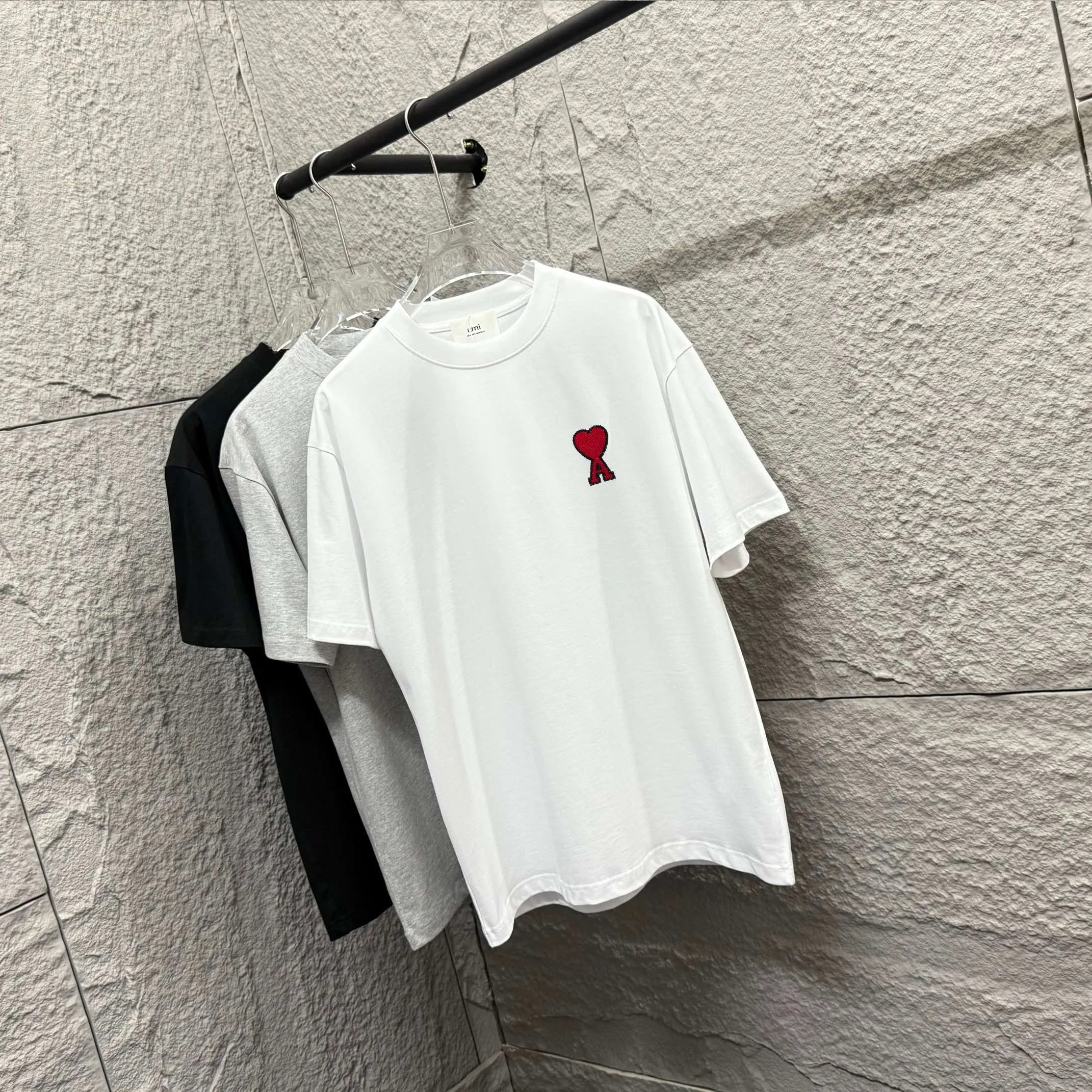 🅿️180 Ami* 2025 spring and summer new style Ami framed love letter embroidery Customized double yarn plain cotton fabric Short-sleeved T-shirt Uniform for men and women Color: black white floral gray Size: S (90-130 pounds) M (120-150 pounds) L (140-165 pounds) XL (160-180 pounds) XXL (180-210 pounds)
