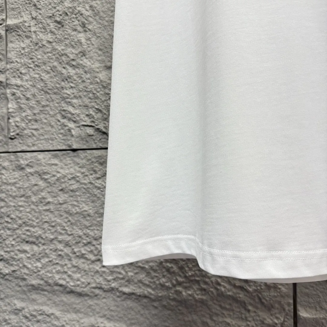 🅿️180 Ami* 2025 spring and summer new style Ami framed love letter embroidery Customized double yarn plain cotton fabric Short-sleeved T-shirt Uniform for men and women Color: black white floral gray Size: S (90-130 pounds) M (120-150 pounds) L (140-165 pounds) XL (160-180 pounds) XXL (180-210 pounds)