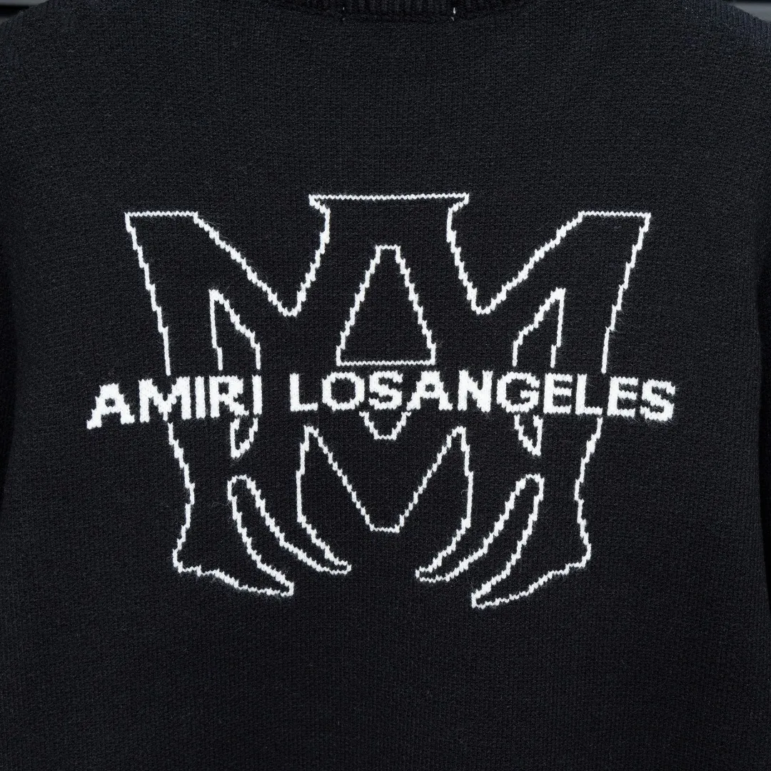 P300 Style: AMIRI one-piece arm jacquard knitted long-sleeved sweater Size: S-XXL Fabric: Wool blend Accessories: Full set of customized original accessories No gender distinction, same style for men and women