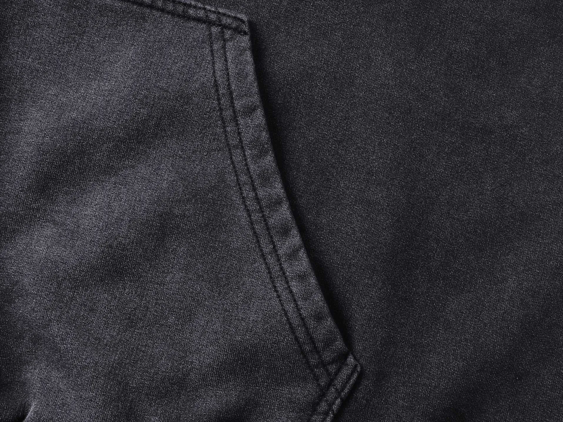 🅿️330 real photos [Top version. Official website quality] BALENCI*GA/25 new model. The latest SS25 style hooded sweatshirt with Paris LOGO embroidery on the front and back. Research and development at the first time, different market currencies. Comparisons welcome. The fabric is made of Paris ZP custom-woven and dyed cotton sweatshirt. Weighing 460 grams, the cloth surface is clean. The cloth pattern is clear, soft and comfortable. The threads are dyed with no color difference. The embroidery is done with embroidery machines imported from Tajima, and the garments are washed and aged. Jubie market currency. Welcome to compare. The version adopts OS loose shoulder design. Same style for men and women. Code: BL259969 Color: washed black Size: XS S M L