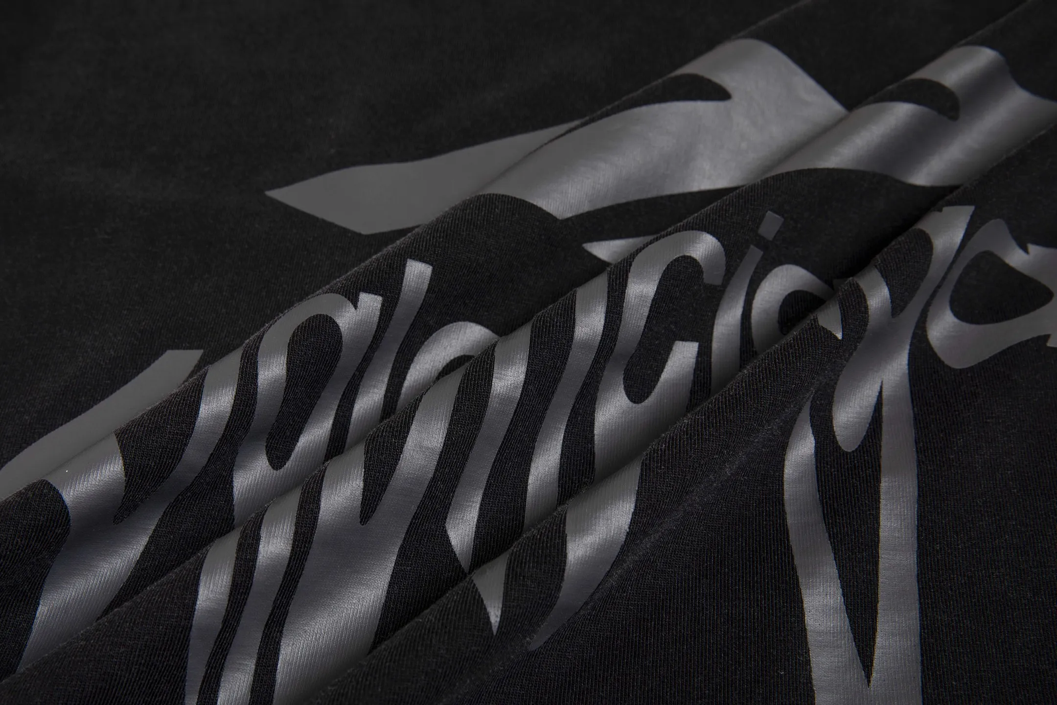 🅿️180 9186# Detailed picture Top version [[BALENCIA*GA] official website quality Paris new 3M artistic letter LOGO printed short-sleeved T-shirt OS version loose dropped shoulders Unisex style Fabric: 260g 100% cotton double yarn Process: front printing Garment washed worn distressed fixed color Color: washed black off-white Size: XS S M L