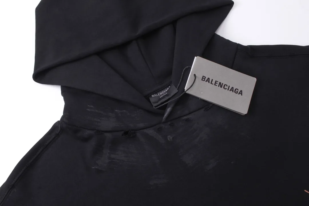 🅿️340 detailed pictures [Top version. Official website quality] BALENCI*GA/Paris. 2024 latest Sanskrit letter LOGO hand-painted graffiti washed and worn hooded sweatshirt. Brick cabinet synchronization. ⚠️Difference in market currency. YB development. Worn. Hand-painted consistent with ZP,‼ ️The fabric is made of Paris ZP custom-woven and dyed cotton terry sweatshirt. The weight is 450 grams. The cloth surface is clean. The cloth pattern is clear, soft and comfortable. The threads are dyed with no color difference. The printing process is extremely complex, and the garments are hand-painted, worn, and distressed, and the process is extremely heavy. Comparisons welcome. The version adopts OS loose shoulder design. Same style for men and women. Code: BL238007 Color: black blue Size: XS S M L