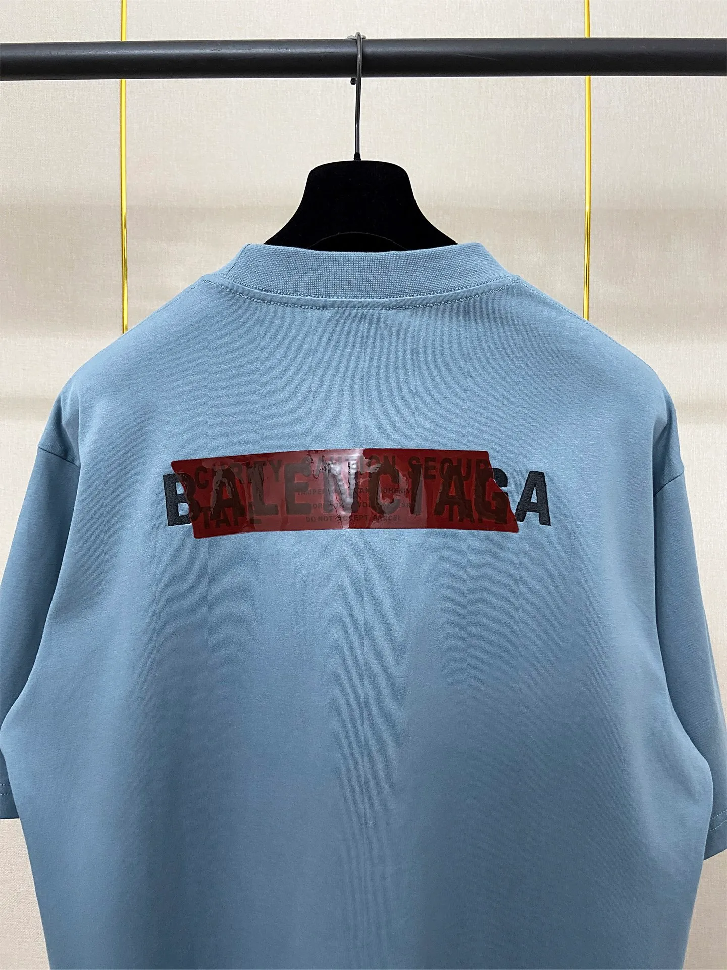 🅿️180 9201# real shot top version [[BALENCIA*GA] official website quality Paris new front and back letter embroidery tape taped short-sleeved T-shirt OS version loose dropped shoulders Unisex style Fabric: 260g 100% cotton double yarn Technology: front and back embroidery front and back taping garment wash shaping solid color Color: black white blue floral gray Size: XS S M L
