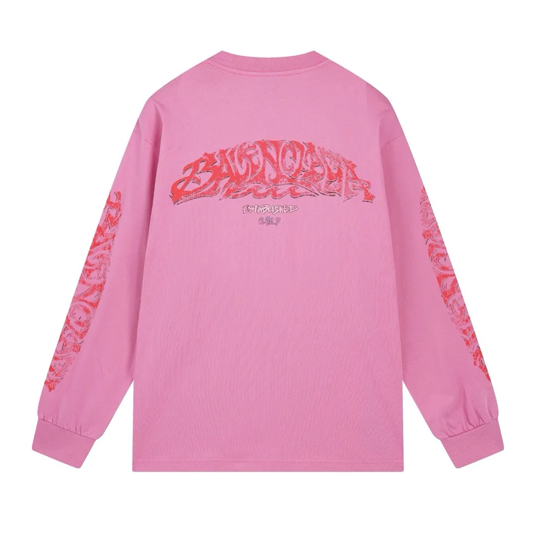 🅿️220 real photos [Top version. Official website quality] BALENCI*GA/Paris. 2024 latest flame graffiti direct-printed long-sleeved T-shirt. Brick cabinet synchronization. ⚠️Difference in market currency. YB development. The fabric is made of Paris ZP custom-woven and dyed 100% cotton double yarn compact cotton. The weight is 260 grams, the cloth surface is clean. The cloth pattern is clear, soft and comfortable. The threads are dyed with no color difference. The front and back printing adopts Kornit direct-printing printing pattern and adopts OS loose shoulder-dropping pattern. Same style for men and women. Code: BL225013 Color: dark gray blue, pink. Size: XS S M L