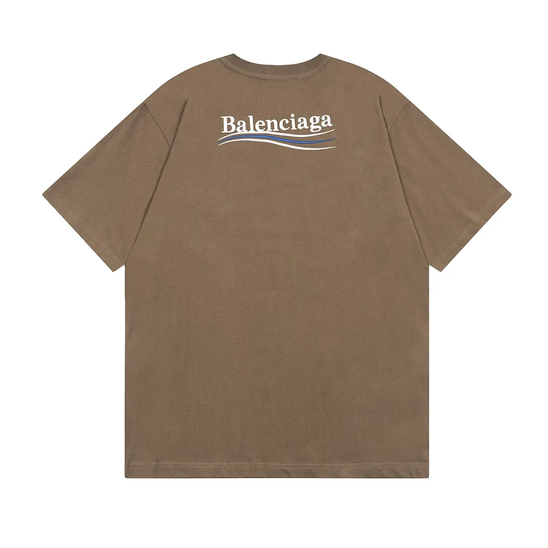 🅿️166 Detailed picture [Top version. Official website quality] BALENCI*GA/Paris#Classic.Coke embroidered short-sleeved T-shirt# The fabric is made of Paris ZP custom-woven and dyed cotton double yarn. Weighing 260 grams, the cloth surface is clean. The cloth pattern is clear, soft and comfortable. The threads are dyed with no color difference. The classic pattern embroidery uses an imported embroidery machine, and the embroidery thread color is embroidered according to the original color. It is produced according to the pictures in the special market. The letters are clear. The three-dimensional effect is strong. The version adopts the OS loose shoulder version. The same style for men and women. Coding: BL223028 Color: black. White. Dark gray. Brown. Light green. Purple. Off-white. Size: XS S M L