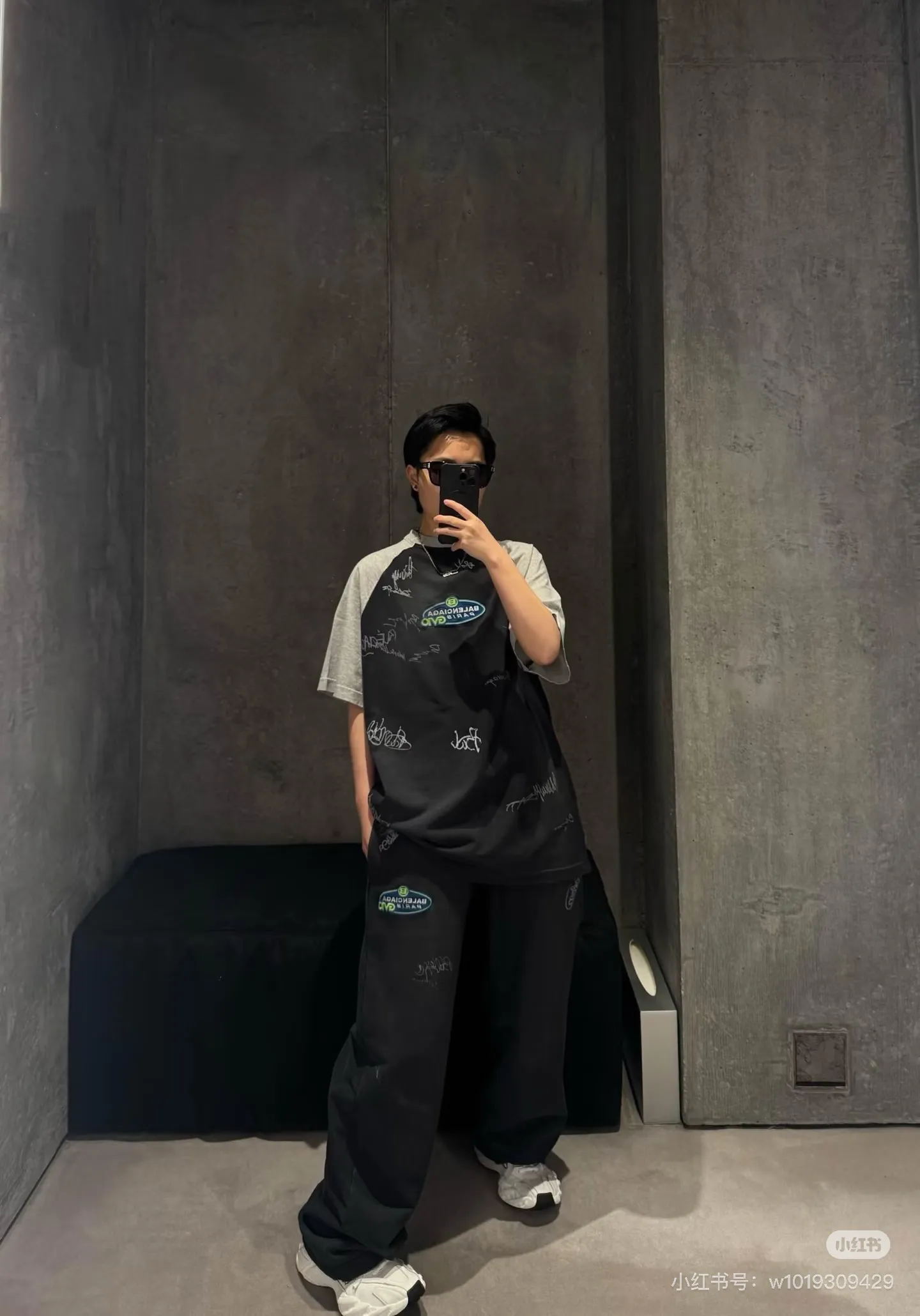 Model picture
