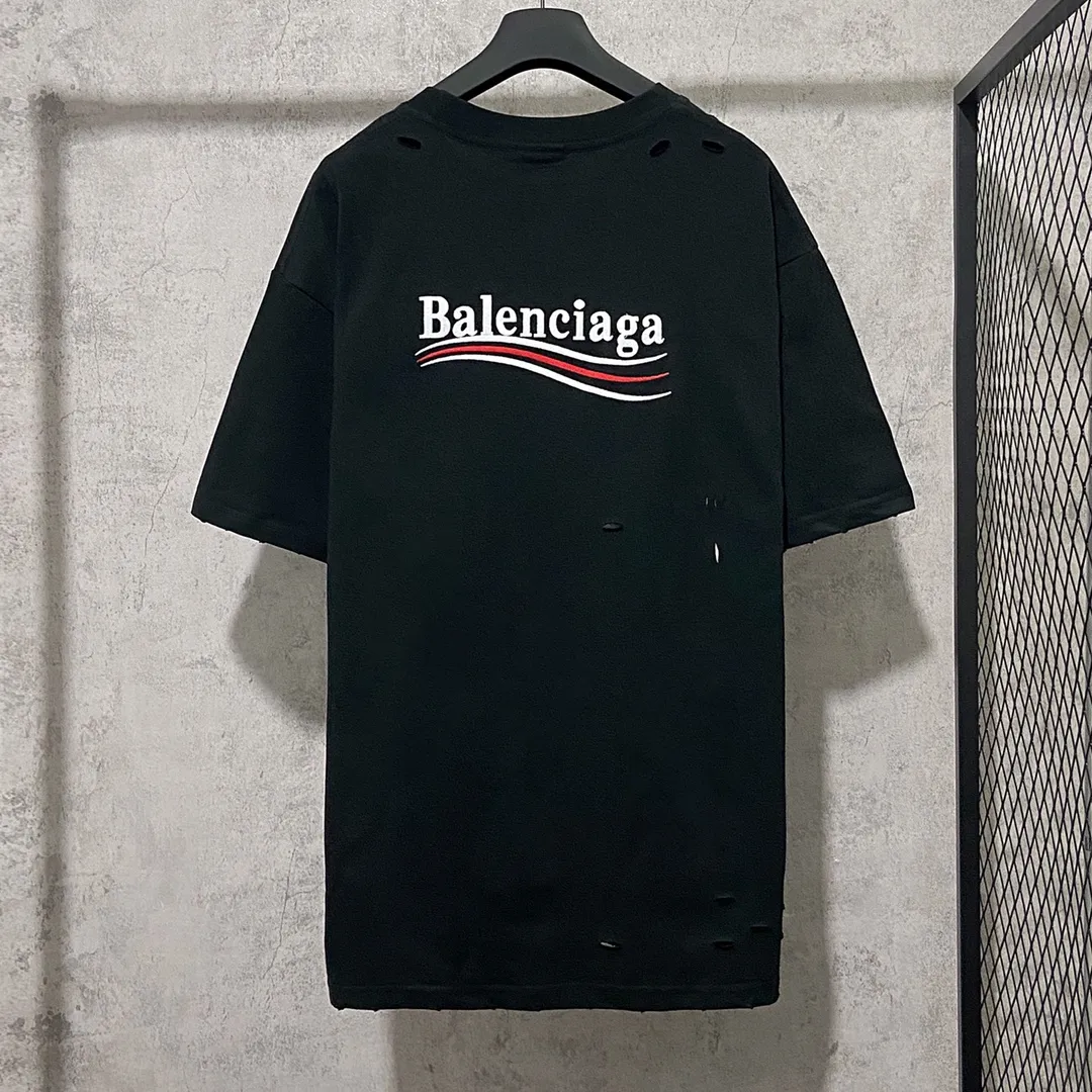 🅿️160 9116# Real photos Top version [[BALENCIA*GA] Official website quality Paris new Coke embroidered short-sleeved T-shirt OS version Loose dropped shoulders Unisex Fabric: 260g 100% cotton double yarn Craftsmanship: Front and back embroidery Garment washing Shaping Solid Color Color: Black White Size: XS S M L