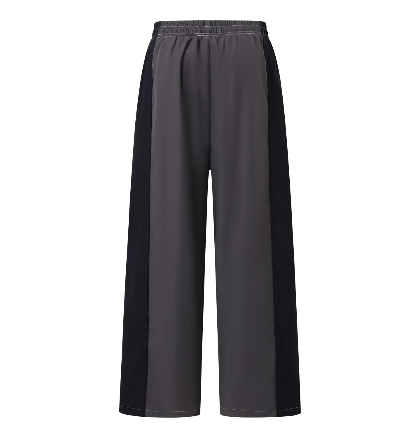 🅿️560 [Exclusive supply] BLCG 25FW contrasting color patchwork trousers The fabric uses high-quality PET sliced polyester fiber as the spinning raw material to ensure that it has stable chemical and physical properties. Using a high-speed spinning process, the PET slices are made into POY (pre-oriented yarn) or FDY (fully drawn yarn) through steps such as melting, filtering and spinneret extrusion. These filament products have high breaking strength, high elastic modulus, excellent heat setting, good resilience and durability. It has the characteristics of heat resistance, light resistance, corrosion resistance, easy washing and quick drying. The facial embroidery uses high-density cotton thread, imported BEHRINGER embroidery logo, splicing design and cutting, which requires manual sewing of threads of the same color. The workmanship is complicated and the time is slow. It adopts the classic washing and aging process and is carefully polished to present a unique whitening effect, showing the retro charm that has accumulated over time. This process is processed through a specific washing method. Size:44-46-48-50