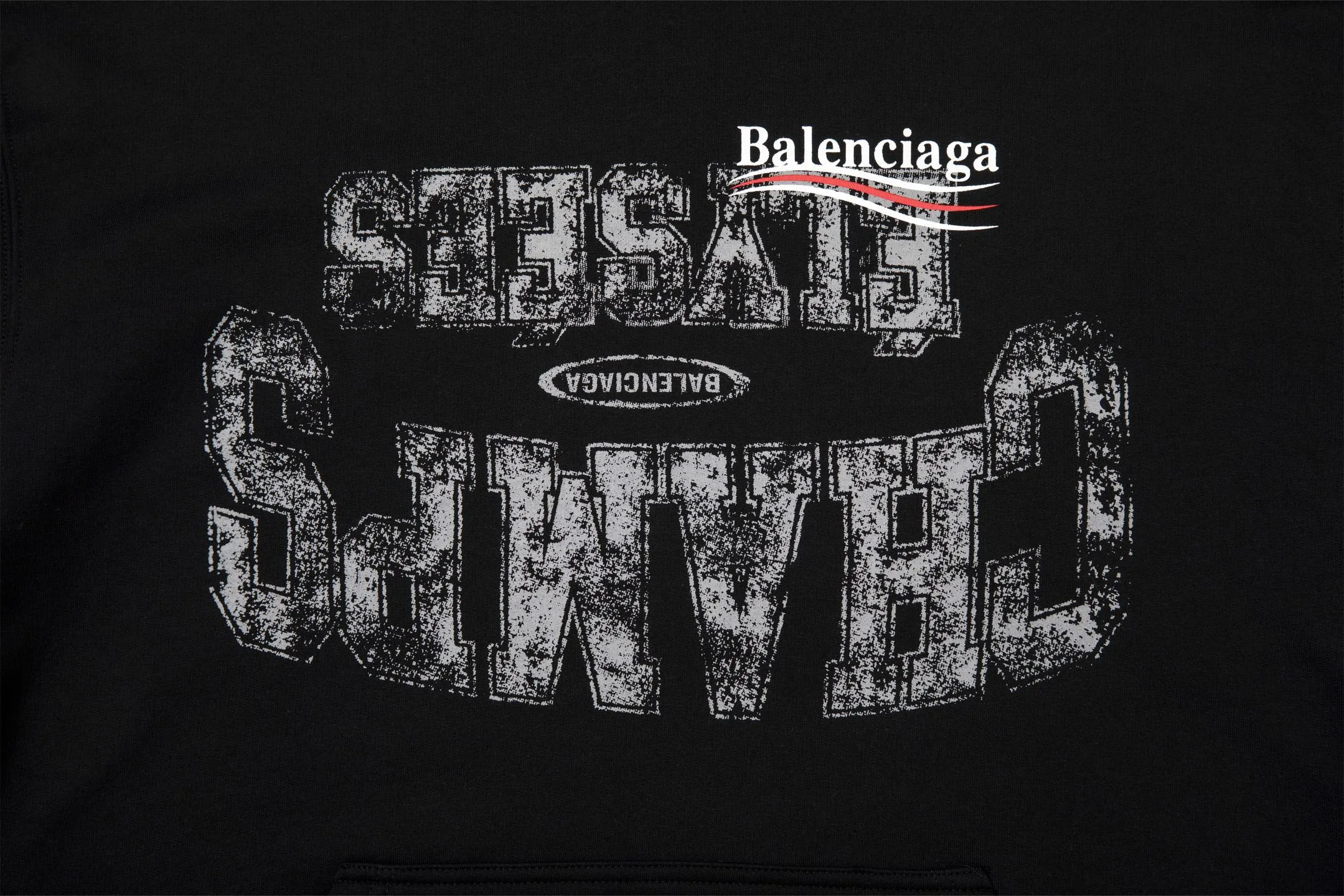 🅿️300 7206# Detailed picture Top version [[BALENCIA*GA] Official website quality Paris new Balenciaxx art multi-branded hooded sweatshirt OS version Loose dropped shoulders Unisex style Fabric: 480g 100% cotton terry Davidson Technique: Front and back panels left and right sleeve printing Garment wash Shape solid color Color: Black White Size: XS S M L