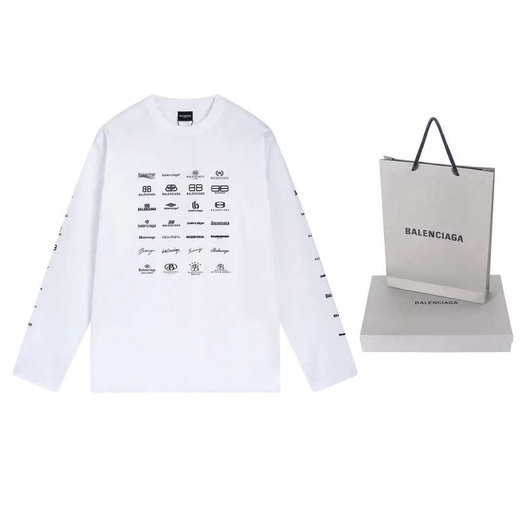 🅿️200 real photos [Top version. Official website quality] BALENCI*GA/Paris BALENCI*GA# 2024 spring and summer new style, printed with classic LOGO collection long-sleeved T-shirt. 2024 spring and summer new product. Brick cabinet synchronization. Welcome to compare. The fabric is made of Paris ZP custom-woven and dyed 100% cotton double yarn compact cotton. The weight is 260 grams, the cloth surface is clean, the cloth texture is clear, soft and comfortable. The color fastness is good. It is not easy to change color. The threads are woven and dyed with no color difference. The printing uses imported environmentally friendly rubber paddles, precision stencils, fine LOGO letters, clear letters, no burrs, and a three-dimensional effect. Restore brick cabinet. The version adopts OS loose shoulder style. Same style for men and women. Code: BL225005 Color: black, beige, pink, smoky gray, white Size: XS S M L