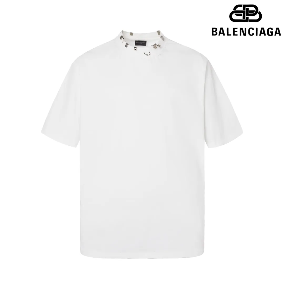 🅿️210 9139# Detailed picture Top version [[BALENCIA*GA] Official website quality Paris new hardware buckle rivet perforated short-sleeved T-shirt OS version Loose dropped shoulders Unisex style Fabric: 260 grams 100% cotton double yarn Craftsmanship: Hand-made buttoning Garment washing Frayed Old styling Solid color Color: Black White Size: XS S M L