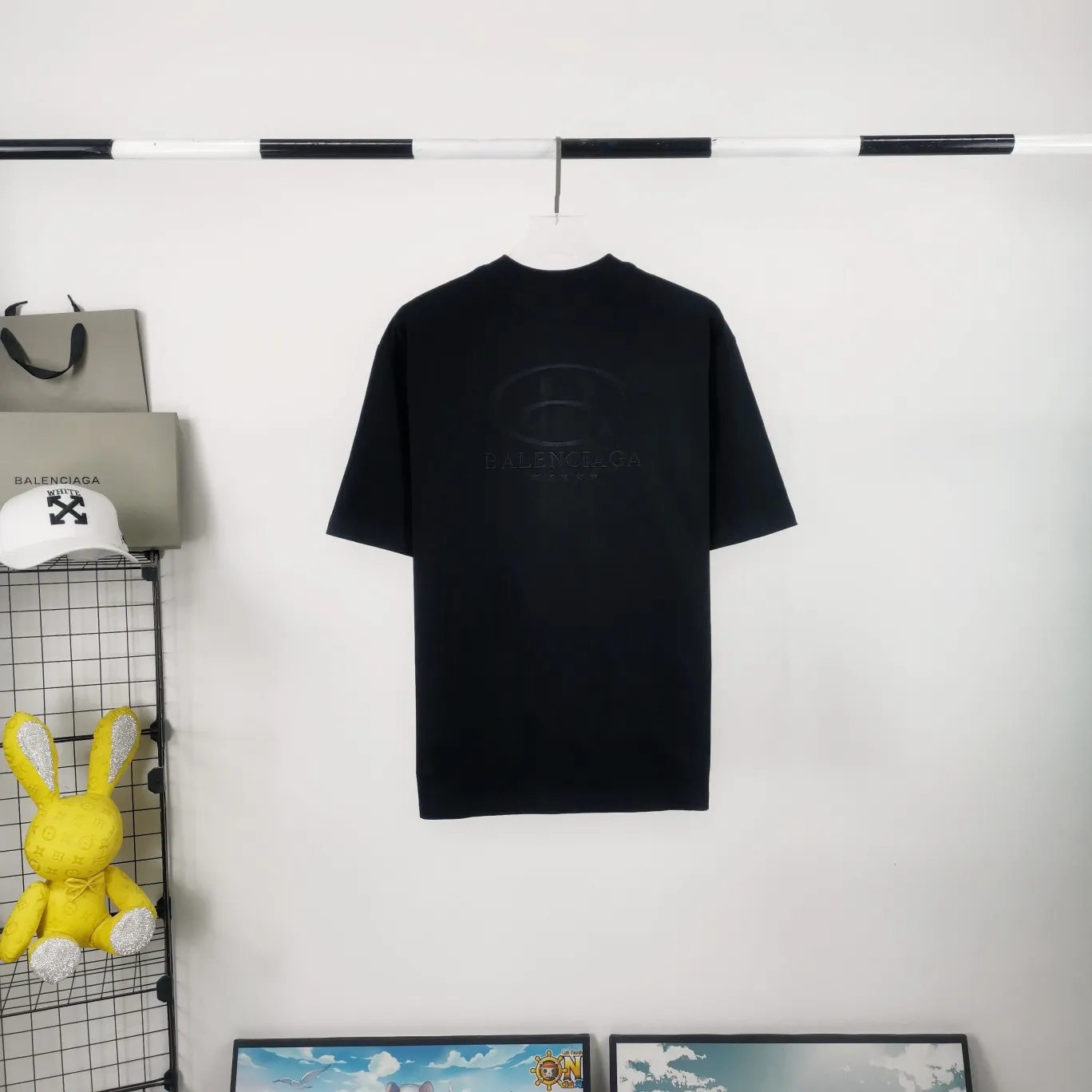 [New arrival] The top tested version of the new BALENCIAGA Balenciaga five-star embroidered environmentally friendly big LOGO male and female couple star same style short-sleeved T-shirt BEHRINGER embroidery technology, 5-star environmentally friendly series! The embroidery is meticulous and detailed! The font is full and the texture is clear! The fabric is made of 280g high-count double-yarn pure cotton, polyester-free, and absolutely no pilling! Size: XS-L Color: Black Pink P:250