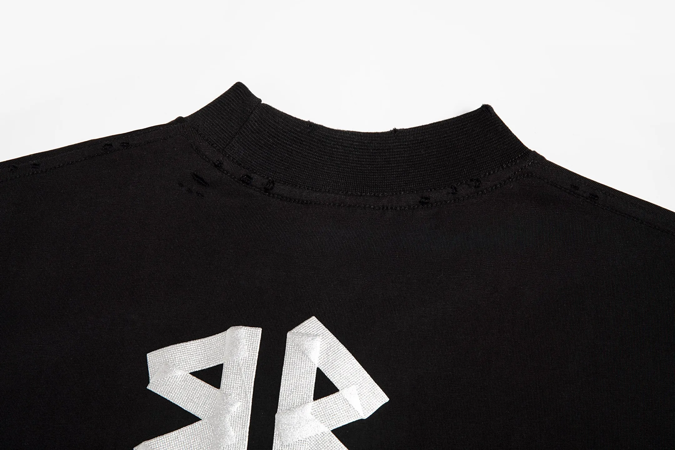 🅿️180 9110# Detailed picture Top version [[BALENCIA*GA] Official website quality Paris new yellow tape bandage digital direct spray short-sleeved T-shirt OS version Loose dropped shoulders Same style for men and women Fabric: 260 grams 100% cotton double yarn Process: Front and rear digital direct spray Garment wash Frayed Distressed Styling Solid color Color: gray blue white washed blue burgundy green black silver Rose Red Khaki Size: XS S M L