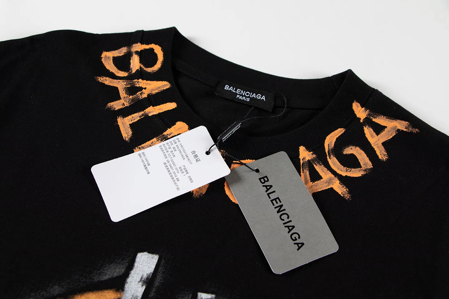 🅿️170 Style: 2026 new Balenciaga hand-painted short-sleeved T-shirt Material: High version 300g double yarn combed cotton Size: S～XL Color: Black Style number: H0101