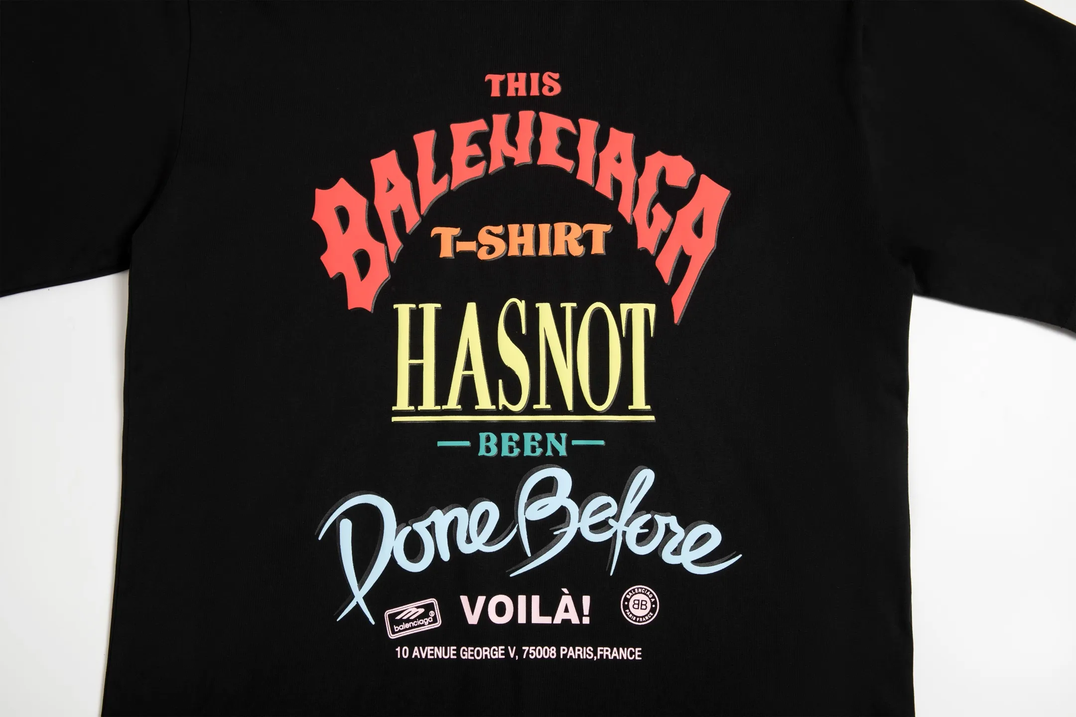 🅿️180 9179# Detailed picture Top version [[BALENCIA*GA] official website quality Paris new front letter pattern foam printed short-sleeved T-shirt OS version loose dropped shoulders Unisex style Fabric: 260 grams 100% cotton double yarn Process: front printing Garment wash worn distressed fixed color Color: black beige pink Size: XS S M L