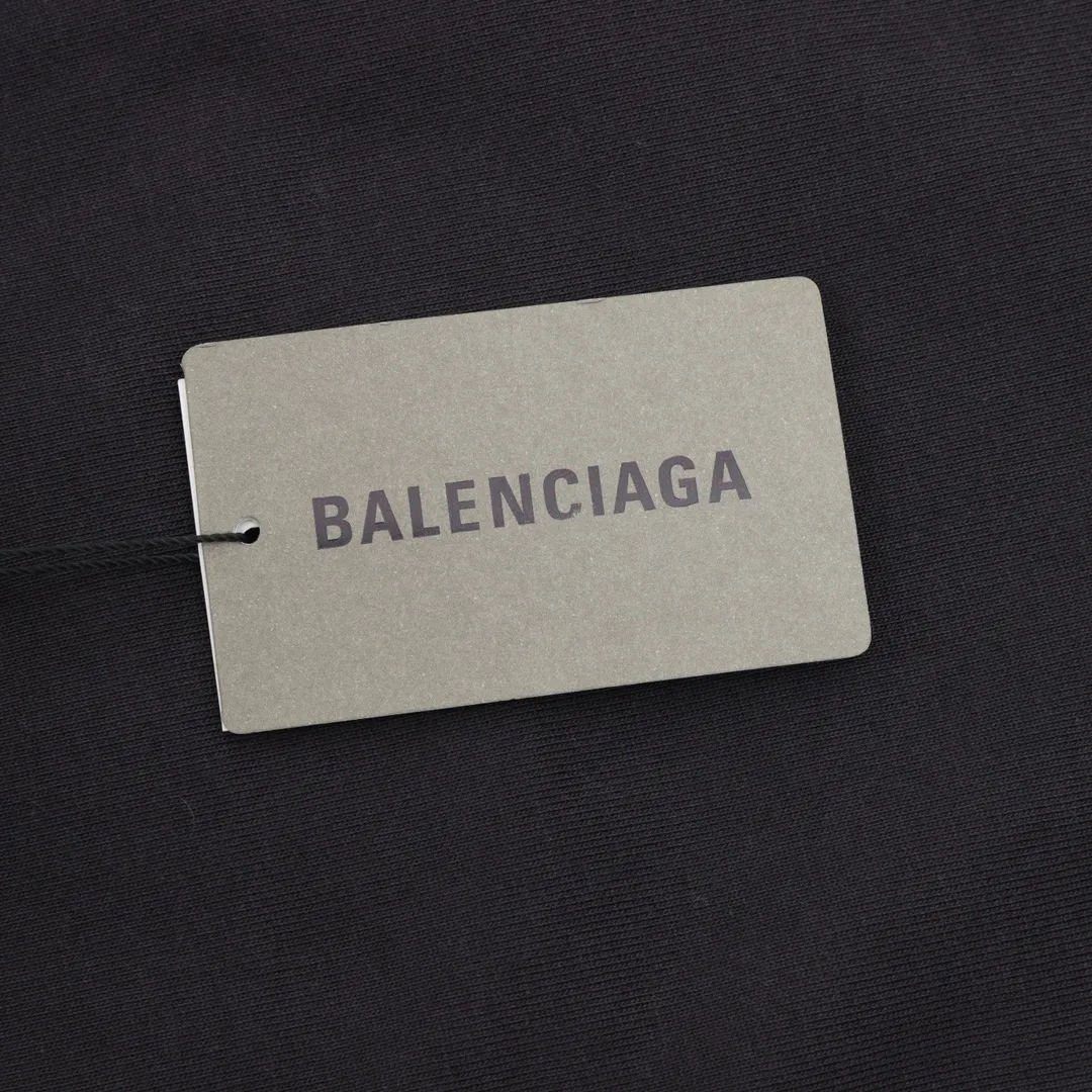 🅿️700 Balenciaga plaid spliced ​​trousers 🔥Top version🔥Balenciaga plaid fabric spliced ​​pure cotton terry black pattern gray sweatshirt fabric. Washed and nostalgic. Soft feel. Loose version. Versatile trousers. Same style for men and women. Size: XS-L