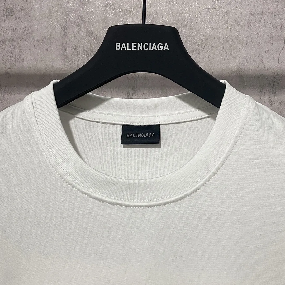 🅿️160 9118# Real photos Top version [[BALENCIA*GA] official website quality Paris' new no-traffic theme series crackle print short-sleeved T-shirt OS version Loose dropped shoulders Unisex fabric: 260g 100% cotton double yarn Process: crack print on front and rear panels Garment wash Shape solid color Color: black white Size: XS S M L