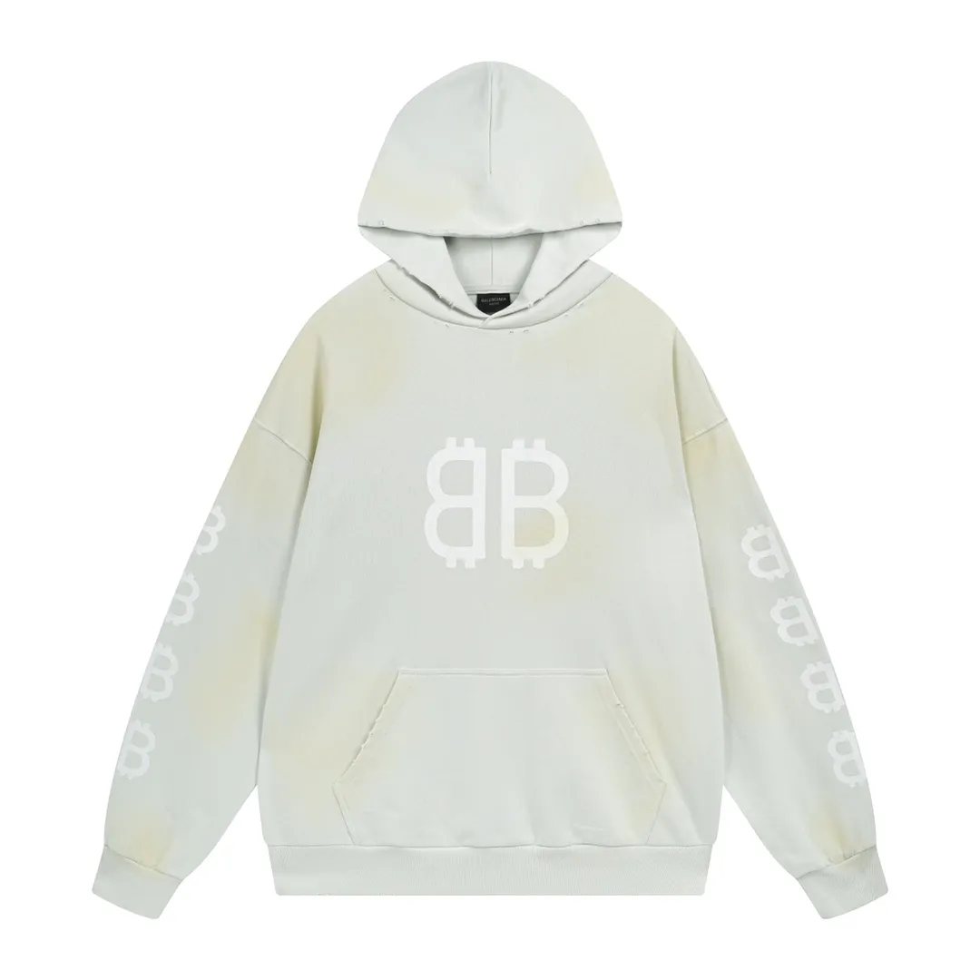 🅿️356 Detailed Pictures [Top version. Official website quality] BALENCI*GA/Paris. 2023 latest mud hand-painted frayed washed and distressed long-sleeved hooded sweatshirt. The brick cabinets are synchronized. ⚠️ Differentiate the market currency. Developed by YB. The color is black and blue. Worn. The hand-painted is consistent with ZP, ‼ ️The fabric is made of Paris ZP custom-woven and dyed cotton sweatshirt. The weight is 450 grams. The cloth surface is clean. The cloth pattern is clear, soft and comfortable. The threads are dyed with no color difference. Ready-made garments are hand-painted, worn, and distressed, with heavy craftsmanship. Comparisons welcome. The version adopts OS loose shoulder design. Same style for men and women. Code: BL238003 Color: black blue, off-white, blue Size: XS S M L