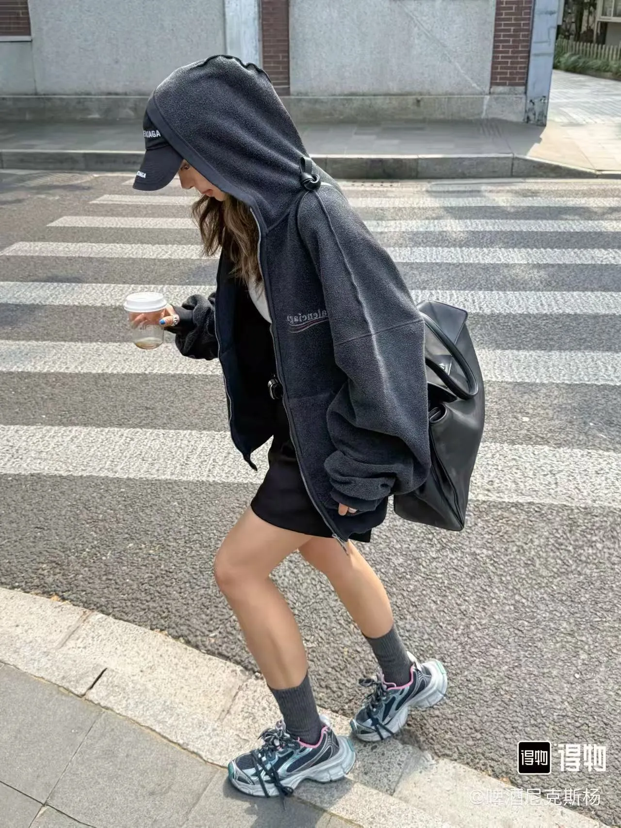 Model picture