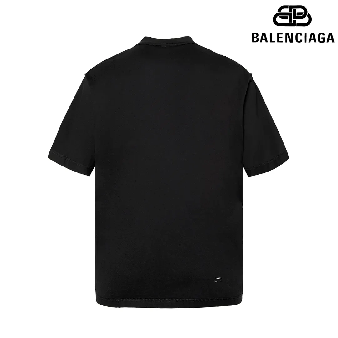 🅿️170 9135# Detailed picture Top version [[BALENCIA*GA] Official website quality Paris new joint Antwerp Castle series reverse stitched short-sleeved T-shirt OS version Loose dropped shoulders Unisex fabric: 260 grams 100% cotton double yarn Process: front panel printing reverse stitching garment wash worn worn styling solid color Color: black Size: XS S M L
