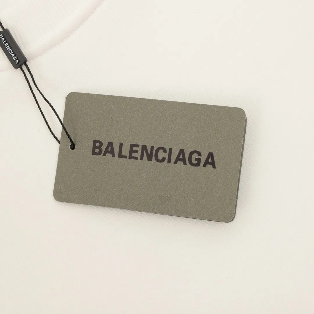 🅿️500 Balenciaga 25FW painted letter round neck sweatshirt, 480g high-grade combed cotton fabric, counter collar label, purchase-grade white thick plate hangtag, original hanging grain, three-dimensional foam printing on the front and back, strong layering, same style for men and women, couple style, oversize version, loose size: S-XL