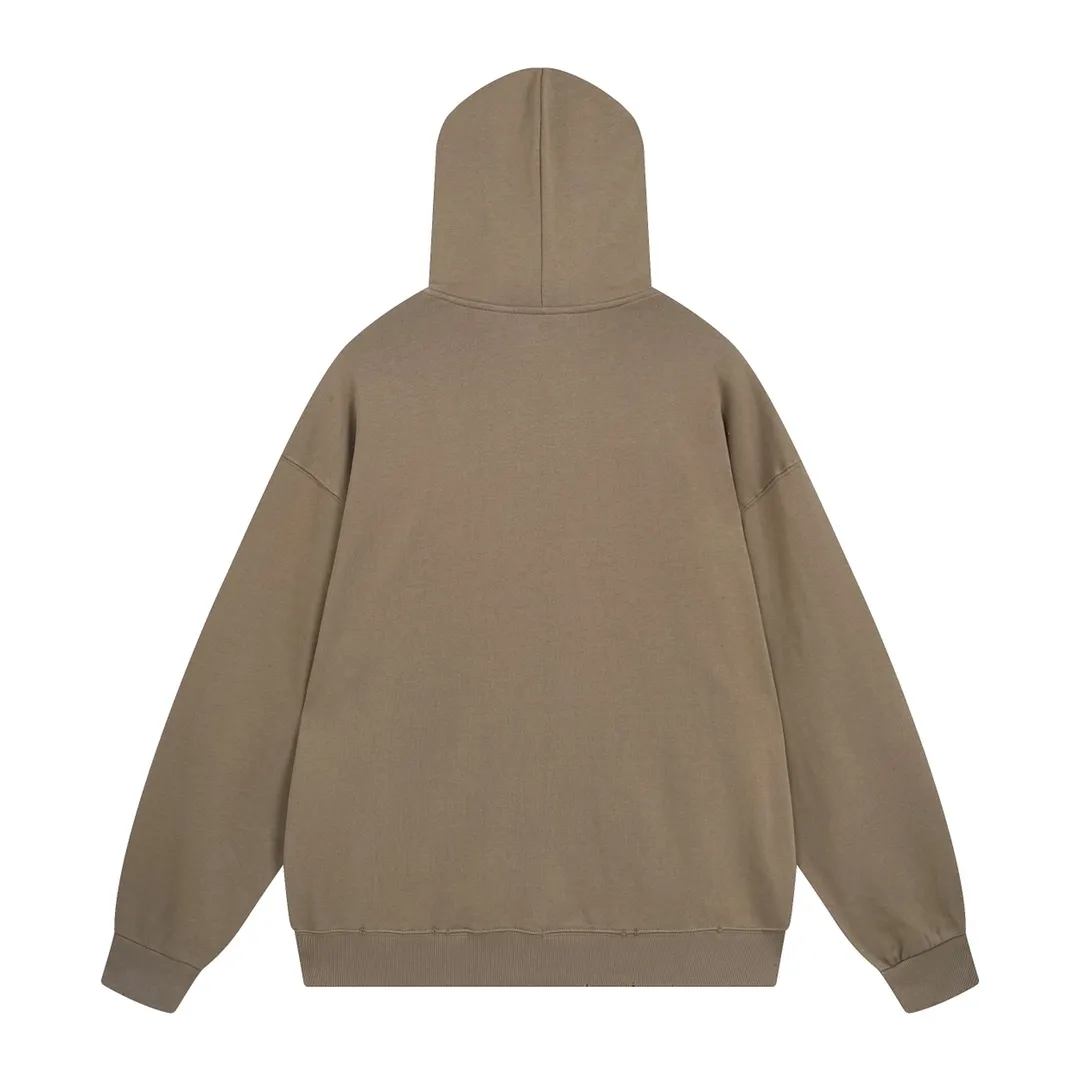 🅿️300 Detailed picture [Top version. Official website quality] BALENCI*GA/Paris. 2023 new style. Classic letter LOGO printed distressed hooded sweatshirt. Brick cabinet synchronization. The fabric is made of Paris ZP custom-woven and dyed cotton double yarn terry sweatshirt material. The weight is 450 grams, the cloth surface is clean. The cloth pattern is clear, soft and comfortable. The threads are dyed with no color difference. The classic pattern is printed with environmentally friendly imported materials and precision printing screens, with clear letters and three-dimensional effect. Restored brick cabinet. The garments are hand-worn and distressed by many people. They are very different from the market currency. You are welcome to compare. The version adopts the OS loose shoulder version. The same style for men and women. Coding: BL238008 Color: black, coffee, white, fruit green Size: XS S M L