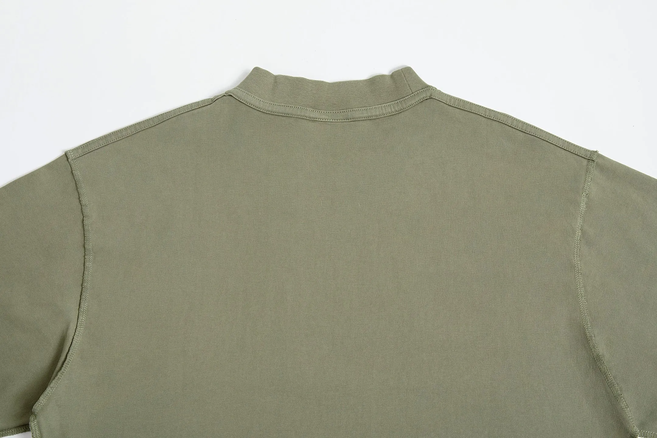 🅿️190 9181# Detailed picture Top version [[BALENCIA*GA] official website quality Paris new letter LOGO chest patch embroidery short-sleeved T-shirt OS version Loose dropped shoulders Unisex style Fabric: 260g 100% cotton double yarn Technology: Front patch embroidery Reverse stitching Garment wash Distressed Shaping Solid color Color: Washed black, fog blue, green Size: XS S M L
