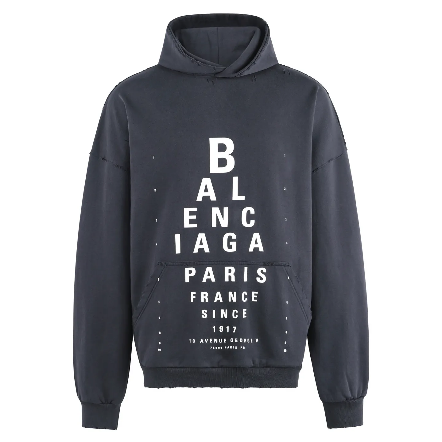 🅿️500 BLCG eye chart printed cut hooded sweatshirt. The original version was purchased for RMB 3,889 and developed. The fabric is made of 400 grams of combed cotton terry gray sweatshirt fabric. It has been washed and distressed. The surface shows a natural frayed texture, taking into account softness and an old retro feel. The collar, cuffs and other parts have been hand-edged, and the rough edges have a uniform texture and are not off-line. The pattern adopts a high-density glue printing process: letters and logos are printed in layers, and the thickness of the glue is even. The white printing appears clearly on the dark gray background. It has been tested for durability and will not easily crack and fall off after repeated washing. It is cut in a loose, dropped-shoulder style, with a hood and no drawstring design. The edge of the hood is reinforced with double-needle sewing. The kangaroo pocket is an embedded structure, and the edge of the opening is hand-stitched. The inside is lined with lining to prevent deformation. The cuffs and hem are ribbed with the same fabric, which has moderate elasticity and is not easy to loosen. The overall craftsmanship highlights the brand's iconic "destruction aesthetics" style. The overall wiring is straight and delicate, the fabric is comfortable and soft, and the color is consistent without color difference. It can be matched with the same style to create a fashionable look, and can be used in various occasions. Customized accessories, complete with three standards, the same style for men and women. Size:S-M-L
