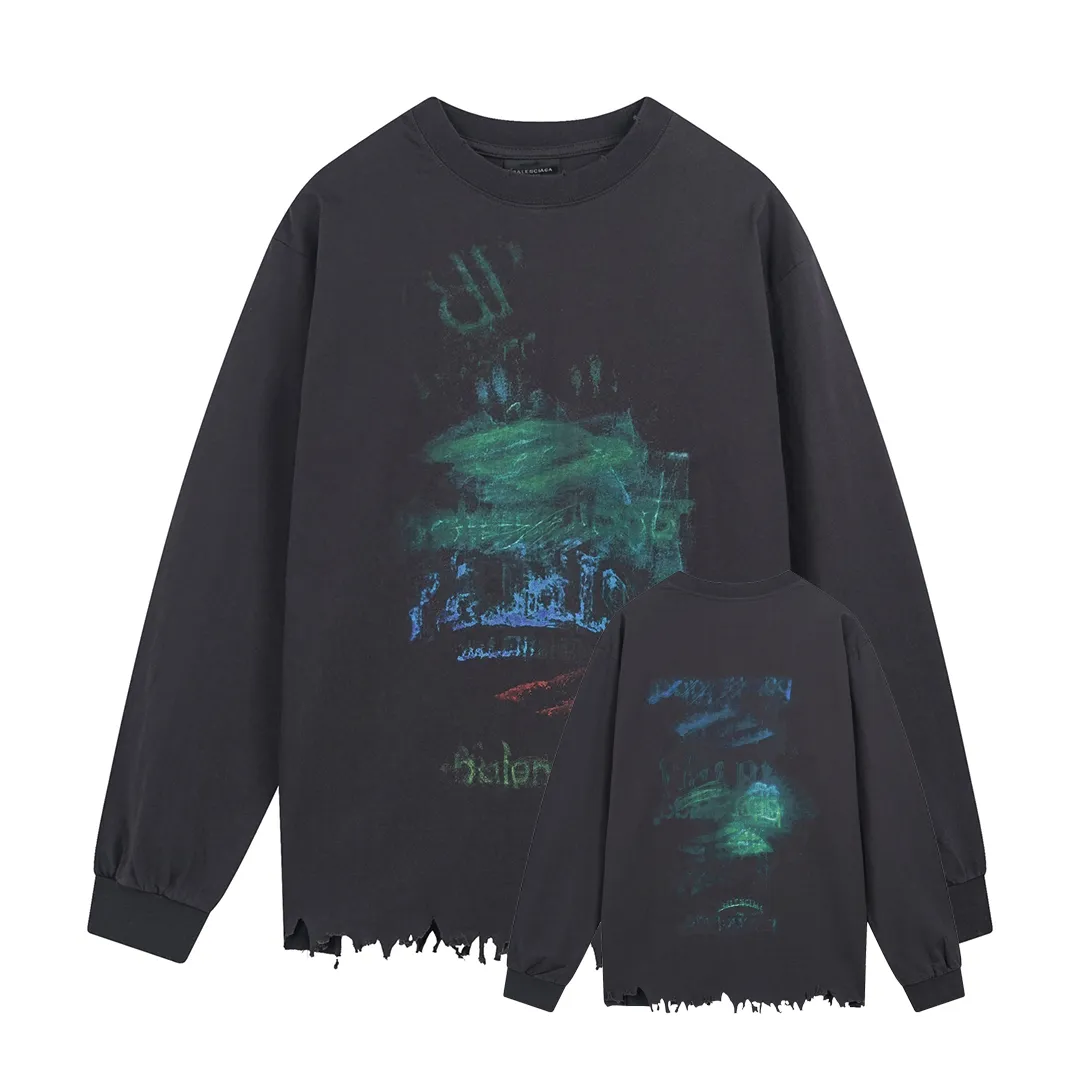 🅿️270 - BALENCI*GA 25 Paris blurred pattern white ink direct-injection long-sleeved T-shirt. The printing uses white ink digital direct-injection. Ready-made garments are washed. Handmade master positioning and worn. The hem is distressed. Overweight craftsmanship. The letters are clear. The effect is three-dimensional. Exclusively pattern-woven and dyed 280g fabric. Threads are dyed in the same cylinder with zero color difference. The version adopts OS loose shoulder version. Welcome to compare. Same style for men and women -Color: gray blue -SIZE: Xs S M L style number 8639#