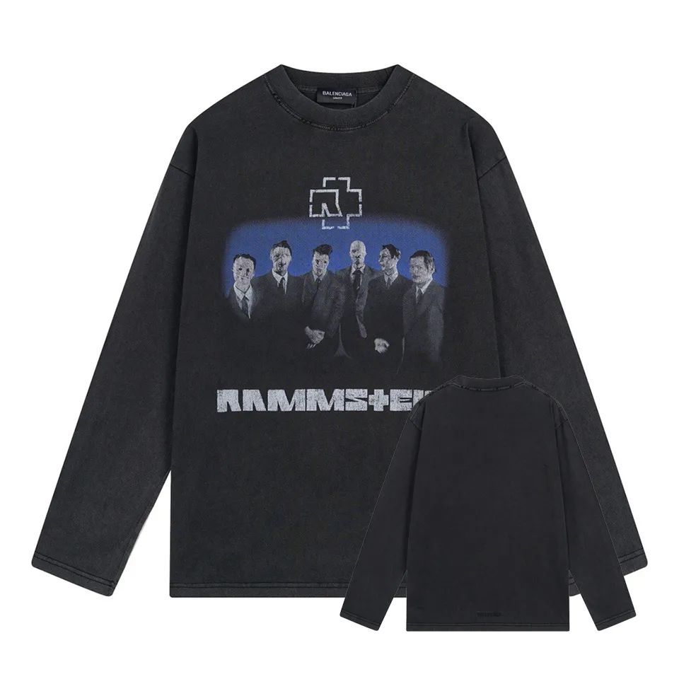 🅿️270 - BALENCI*GA 24s Paris Rammstein band co-branded long-sleeve. The fabric is made of Paris ZP custom-woven and dyed double-yarn pure cotton fabric 280g. The threads are custom-woven and dyed without color difference. The classic LOGO pattern on the front and back is made of Kornit direct-injection. Letter pull cracking process. Ready-to-wear wash. Two high-temperature styling washes. Os dropped shoulder loose version, same style for men and women! ! -Color: washed black