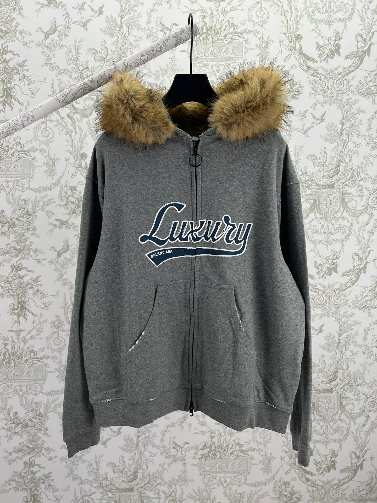 🅿️700 Paris 25ss new LUXURY SCRIPT silhouette zipper hooded sweatshirt Luxury Script dark gray and blue silhouette zipper hooded sweatshirt, debuted in Balenciaga 2025 winter series Look 40. Size: XS.S.M.L.