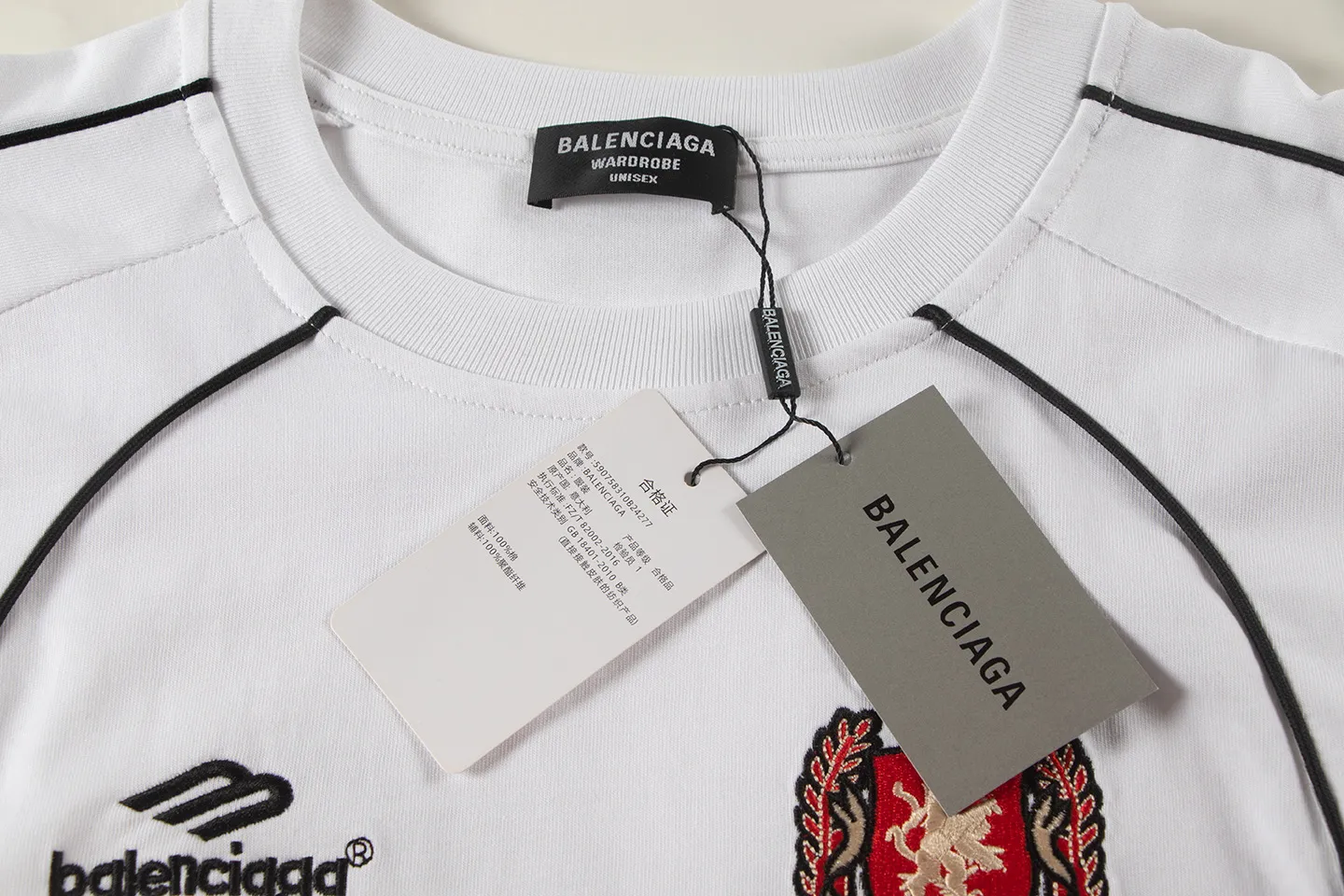 🅿️200 Balenciaga 2026 new T-shirt jersey Material: Made of high version 300g double yarn combed cotton Size: S M L XL Color: black and white Style number: W666