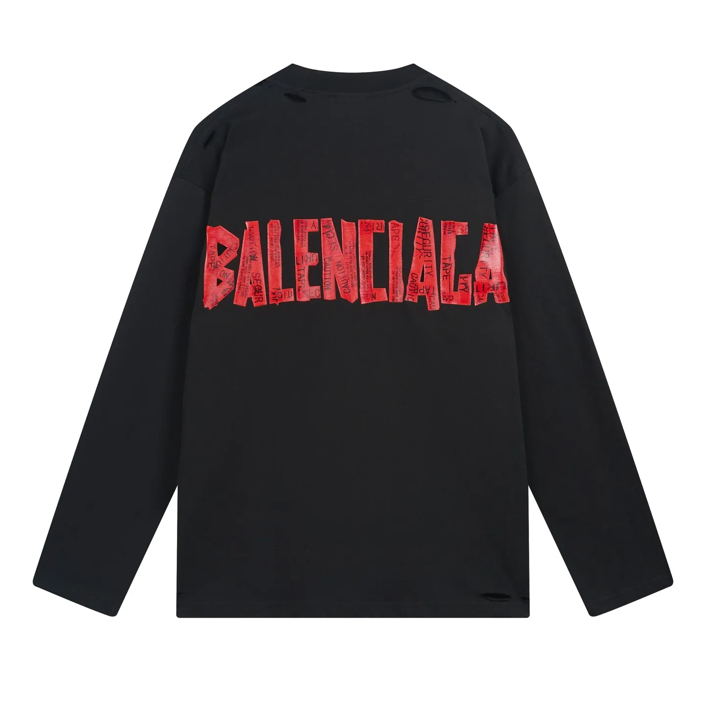 🅿️220 Detailed picture [Top version. Official website quality] BALENCI*GA/Paris. 25ss latest model. Masking tape pulp printing. Ready-to-wear washed and distressed long-sleeved T-shirt. Brick cabinet synchronization. The fabric is made of Paris ZP custom-woven and dyed 100% cotton double yarn compact cotton. The weight is 260 grams, the cloth surface is clean. The cloth pattern is clear, soft and comfortable, and the thread is dyed with no color difference. The classic pattern is printed with environmentally friendly imported materials, and the tape pattern is glued. The letters are clear and the effect is three-dimensional. Restored brick cabinet. The garments were washed and aged, and polished by many hands. Produced by ultra-heavy craftsmanship, the market currency is very different, welcome to compare. The version adopts OS loose shoulder design. The same style for men and women. Coding: BL255083 Color: Black Size: XS S M L