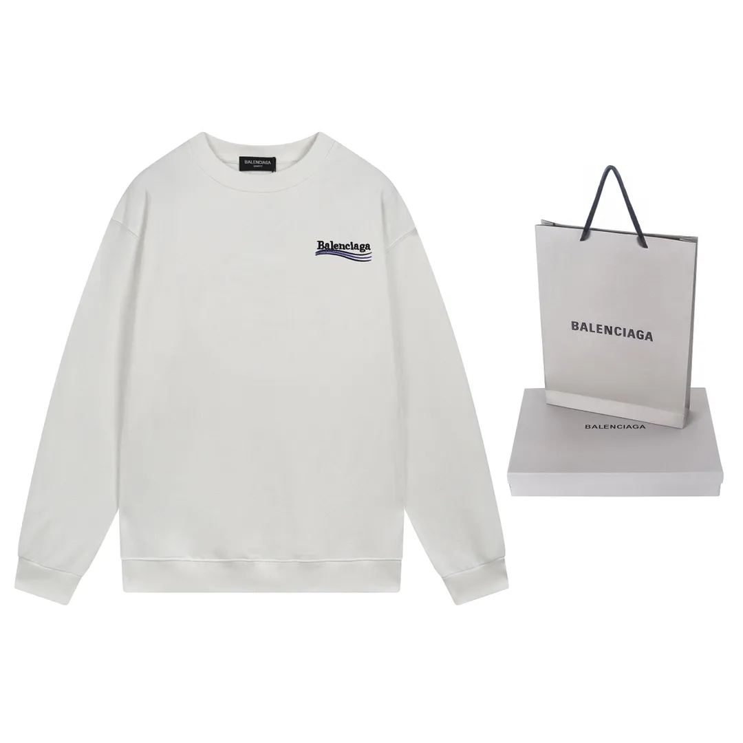 🅿️240 Detailed picture [Top version. Official website quality] BALENCI*GA/Paris #Classic style. Coke embroidered round neck sweatshirt. The fabric is made of Paris ZP custom-woven and dyed cotton sweatshirt. The weight is 450 grams. The cloth surface is clean. The cloth pattern is clear, soft and comfortable. The threads are dyed with no color difference. The classic pattern embroidery uses an imported embroidery machine, and the embroidery thread color is embroidered according to the original color. It is produced according to the pictures in the Jubie market. The letters are clear. The three-dimensional effect is strong. The version adopts the OS loose shoulder version. The same style for men and women. Coding: BL235565 Color: black, white, dark gray, blue, off-white Size: XS S M L