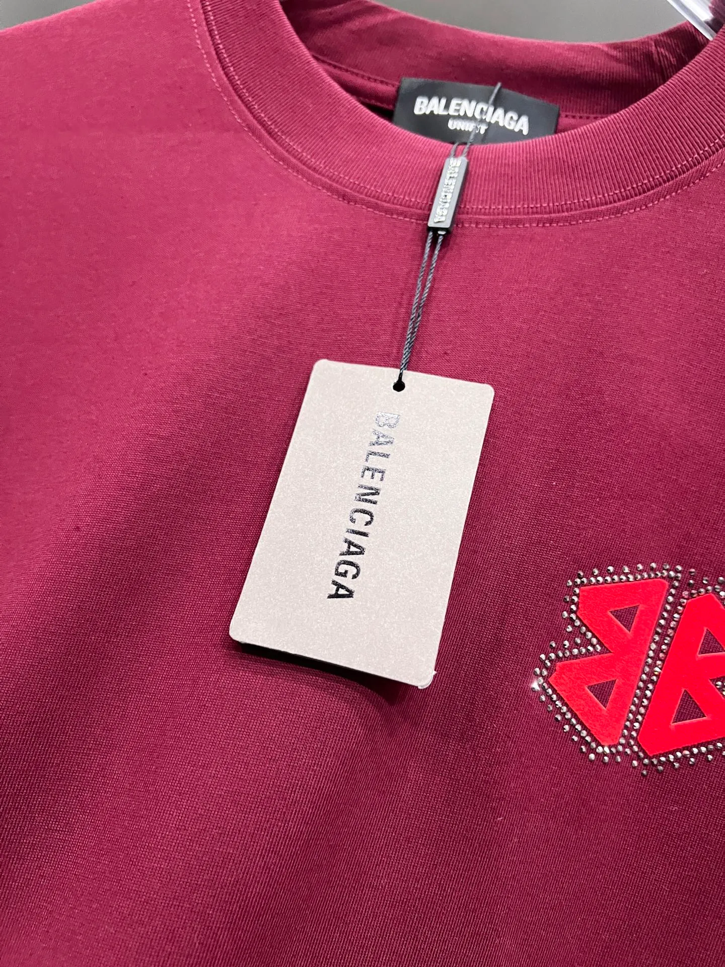 🅿️190 BAL Balenciaga 2025 autumn and winter new short-sleeved T-shirt, classic logo printing + hot diamond process, same style for men and women, loose version, S M L XL XXL, five sizes, color: black, white, Angora red