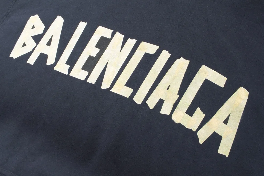 🅿️420 - BALENCI*GA 24ss Paris hot-selling tape hooded sweatshirt. The front and back panels are printed with tape direct printing. Many hand-made grinding. The ready-made clothes are washed and worn. The cloth surface is clean. The cloth pattern is clear, super heavy work. Soft and comfortable. Exclusively pattern-woven and dyed 450g fabric. Threads are dyed in the same vat with zero color difference. Different from the market currency. The version adopts os loose shoulder version. Welcome to compare, same style for men and women. -Color: Iron gray blue, Paris blue, washed black, burgundy, fluorescent yellow, green, khaki -SIZE: XS S M L style number 8912#