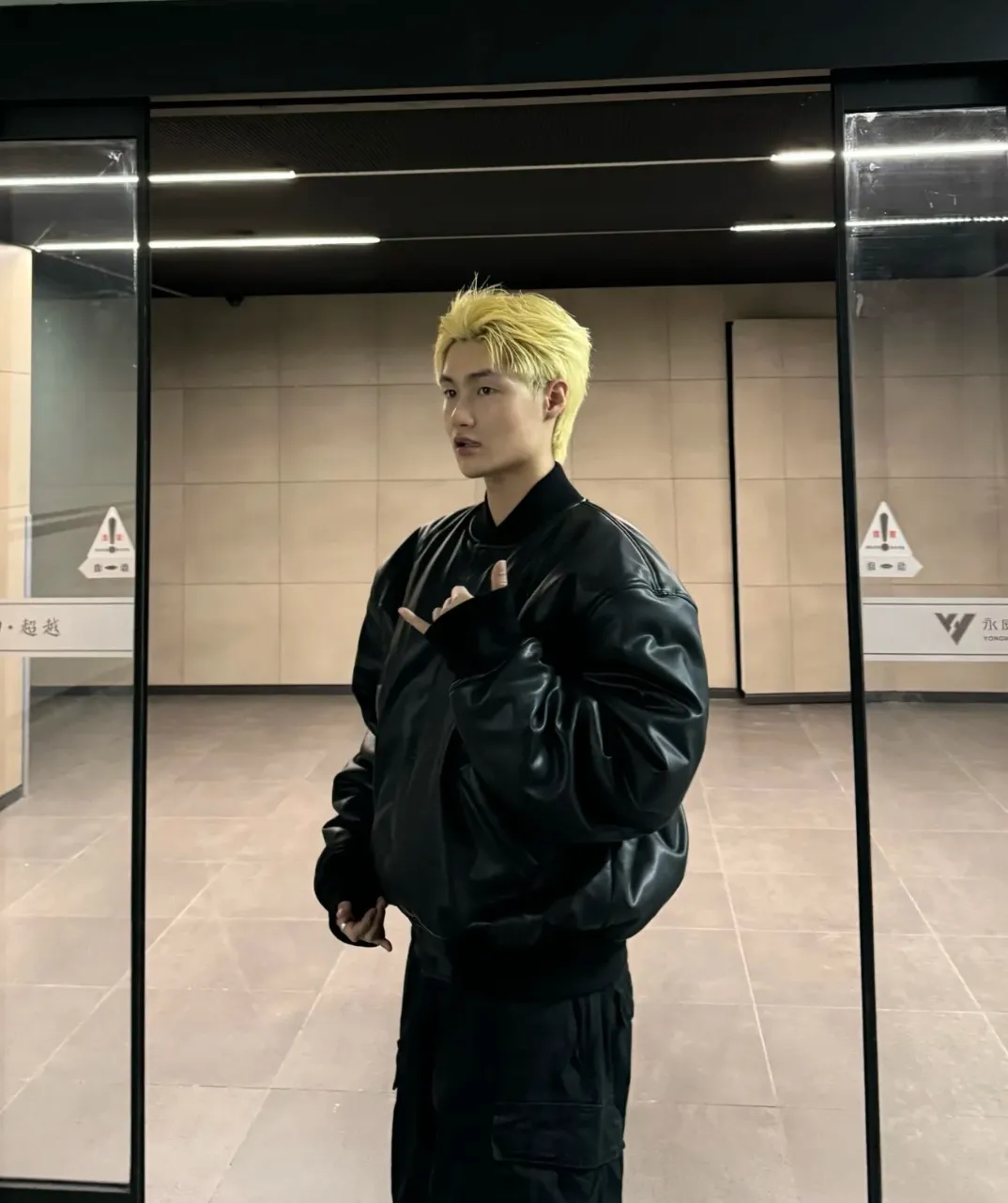 Balenciaga / Balenciaga Baseball Flight Leather Jacket Upper Body Information Pictureℹ️