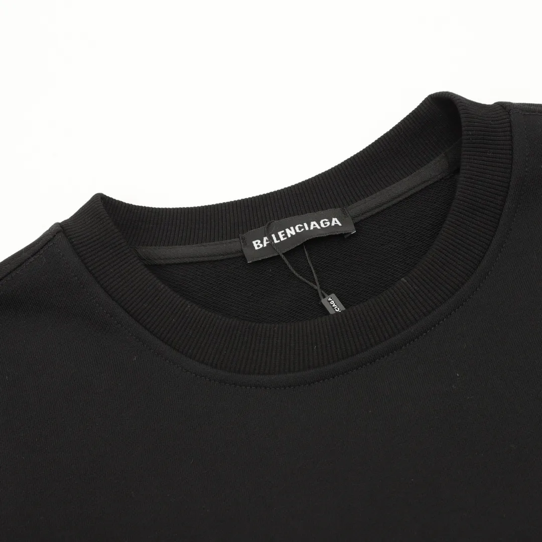 🅿️500 Balenciaga 25FW painted letter round neck sweatshirt, 480g high-grade combed cotton fabric, counter collar label, purchase-grade white thick plate hangtag, original hanging grain, three-dimensional foam printing on the front and back, strong layering, same style for men and women, couple style, oversize version, loose size: S-XL