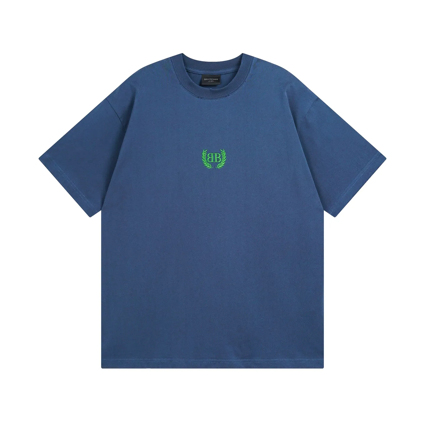🅿️180 real photos [Top version. Official website quality] BALENCI*GA/Paris #2025 new style washed short-sleeved T-shirt with wheat ear letters LOGO embroidered on the chest, ready-to-wear washed, full of design. Welcome to compare. The fabric is made of Paris ZP custom-woven and dyed cotton double yarn, weight 260 grams, clean cloth surface. Clear texture, soft and comfortable. The threads are dyed with no color difference. The classic letter LOGO is embroidered with imported Tajima embroidery machine. The effect is three-dimensional. Restore the brick cabinet, adopt OS loose shoulder style. Same style for men and women. Code: BL253663 Color: washed black, lake blue, pink, white Size: XS S M L
