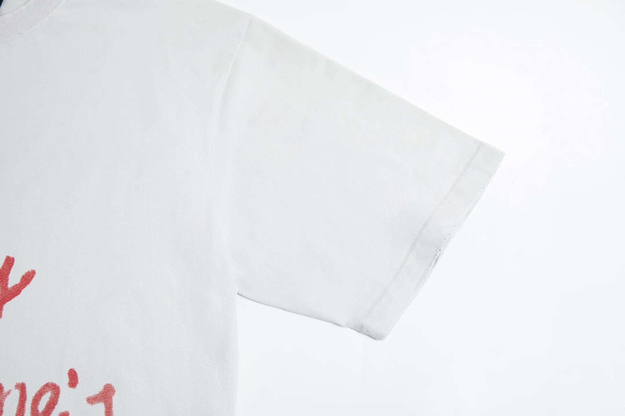 🅿️180 9189# Detailed picture Top version [[BALENCIA*GA] official website quality Paris's new Chinese Valentine's Day limited edition short-sleeved T-shirt OS version Loose dropped shoulders Unisex style Fabric: 260g 100% cotton double yarn Process: Front and back digital direct printing Garment wash Frayed Distressed Styling Solid color Color: Washed black off-white Size: XS S M L