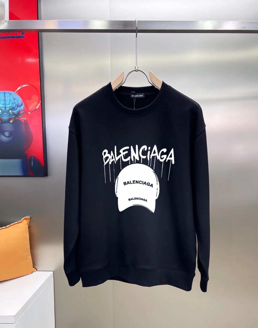 🅿️380 [BALENCIAGA] (Gospel for Fatty) hot-selling suit is coming. Focus on the original version of the official website. 2025 new hot-selling sweatshirt suit. The original order is the best. 🇭🇰The meticulous work of top designers. It has a fitting and perfect upper body effect. 100% natural high-quality Roman cotton, close-fitting comfort, noble and elegant! Original hardware embodies elegance and nobility! Counter size: M-5XL (maximum wear up to 220 pounds)