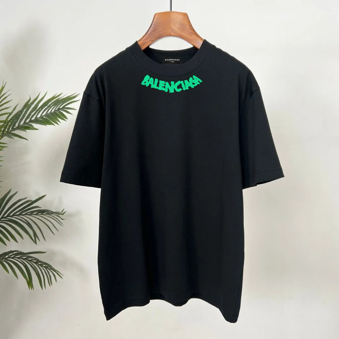 🅿️180 Balenciaga 🌟New summer style🎽made of pure cotton fabric, super soft and skin-friendly! High-grade hand-painted printing with logo, design embellishment, neat and detailed wiring inside, making the upper body fashionable! High-end and versatile model, the quality is visible! Size: S-XXL Color: black, white