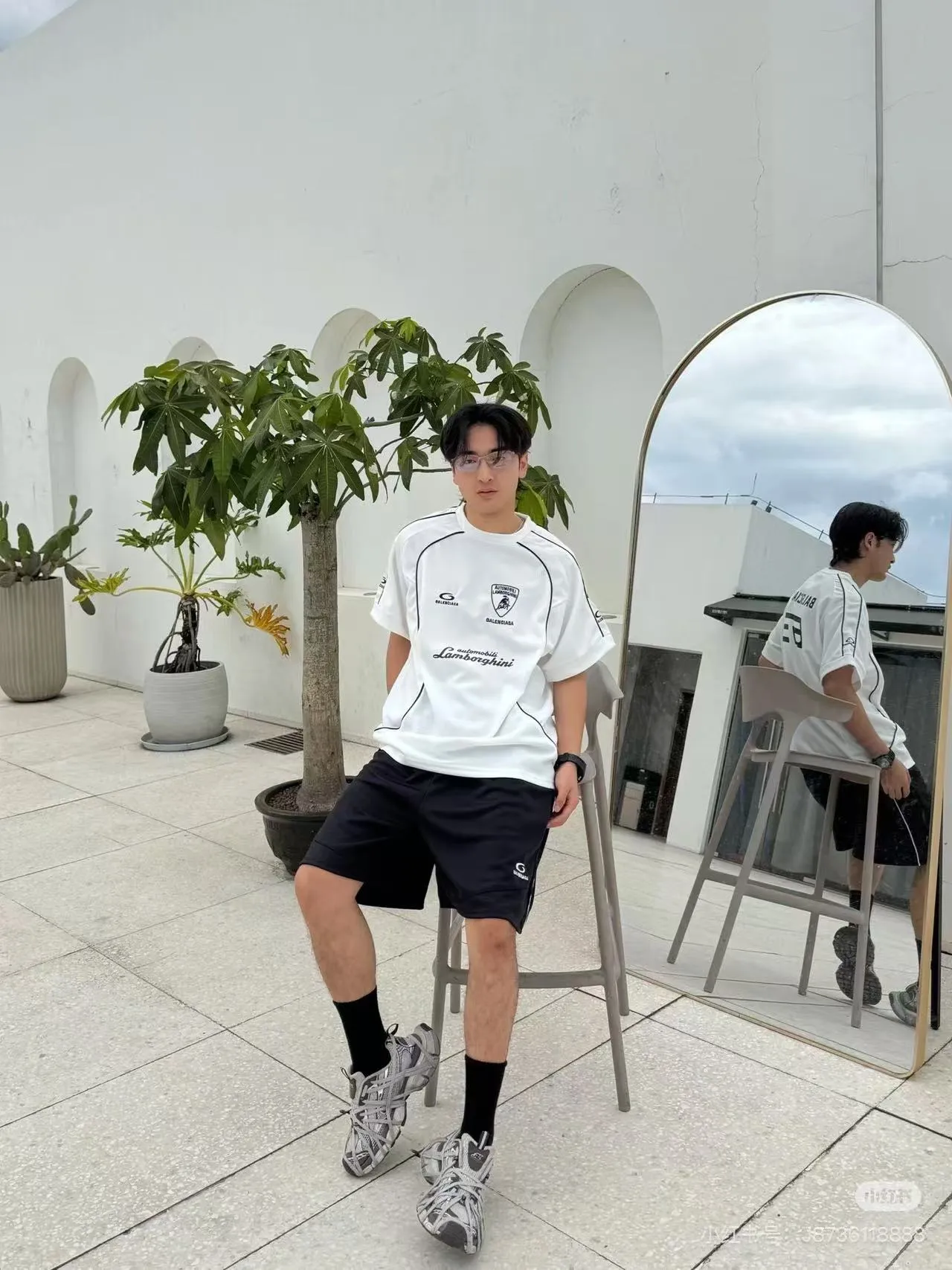 Model picture