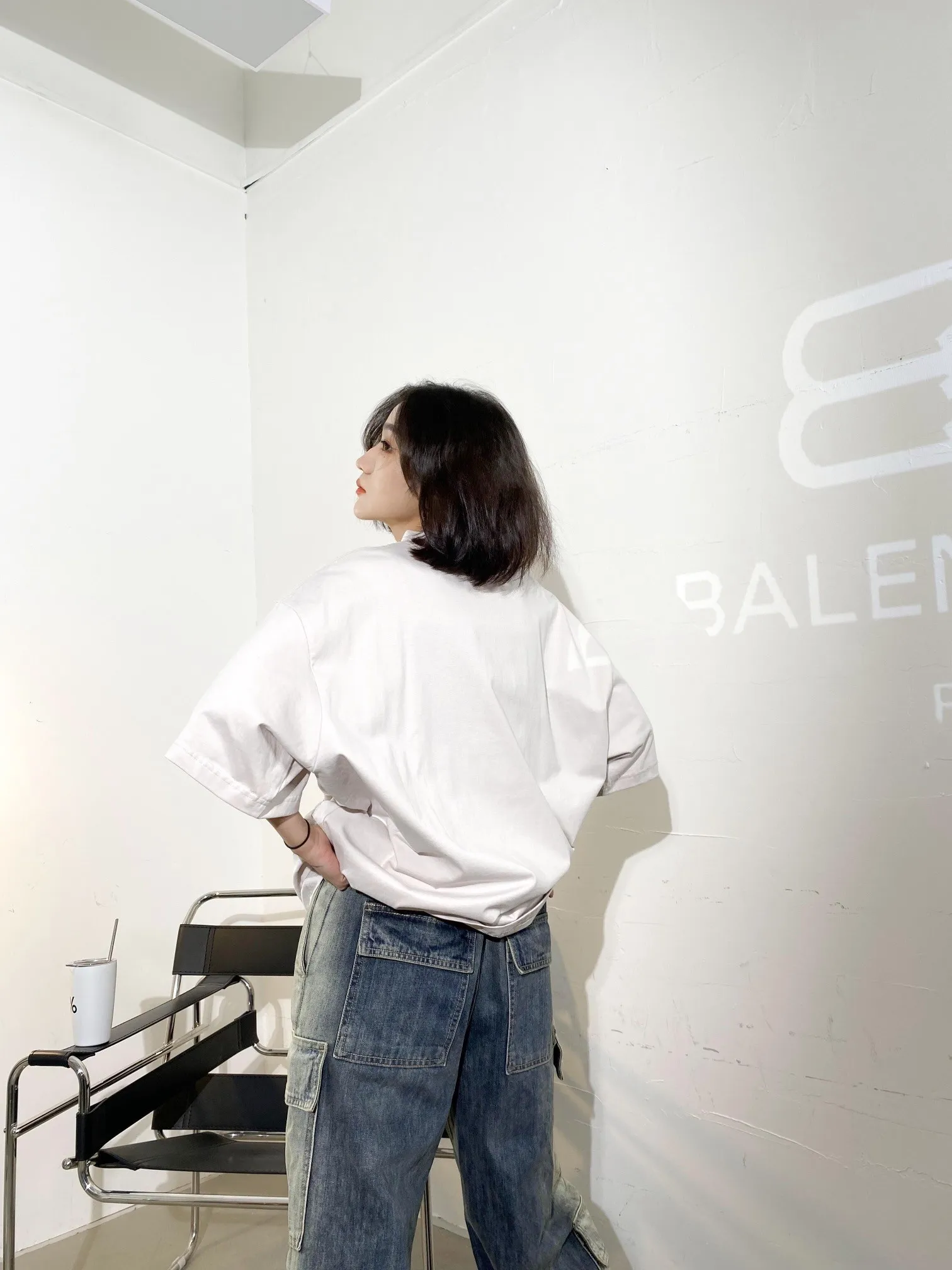♻️💯Upper body reference model picture❤️Top tested version BALENCIAGA new XXXL letter embroidery milk white latest style bottoming short-sleeved T-shirt [new ceiling level] - 2023 new version shipped! Feel free to compare top quality products!  -Using imported Tajima 10w needle machine embroidery, high-density embroidery letter wrapping technology, full details and no tails, clear letters without connections‼ ️ - BLCG's latest fashion series, Jay Chou's same upper body, new models are released every year, milk white color is new this year, I didn't hesitate to buy it as soon as I saw it, the upper body is whiter, I love this color so much! The new customized fruit pattern collar label is different from the previous embroidered LOGO collar label, please pay attention to the distinction! -Full set of 1:1 customized accessories + Sydney paper with logo + new version of handbags at the counter + three labels for large products + original hangtag -The webbing on the back collar extends to the shoulders for reinforcement, and the stitches are downturned at the joints. Imported elliptical machine with imported glue technology. Overall printing without teeth. 32s280g double yarn combed cotton fabric, weighing up to 400 grams after washing!  Color: Washed Black Apricot Size: XS-L P:310
