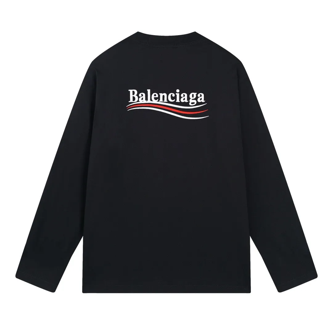🅿️190 Real photos [Top version. Official website quality] BALENCI*GA/Paris#Classic.Coke embroidered long-sleeved T-shirt# The fabric is made of Paris ZP custom-woven and dyed cotton double yarn. Weighing 260 grams, the cloth surface is clean. The cloth pattern is clear, soft and comfortable. The threads are dyed with no color difference. The classic pattern embroidery uses an imported embroidery machine, and the embroidery thread color is embroidered according to the original color. It is produced according to the pictures in the Jubie market. The letters are clear. The three-dimensional effect is strong. The version adopts the OS loose shoulder design. The same style for men and women. Coding: BL225007 Color: Black Size: XS S M L